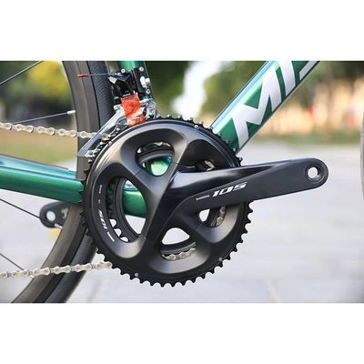 Bicicleta de carretera de aleación de aluminio de 22 velocidades R7020 700C Bicicleta para hombres ligera y avanzada