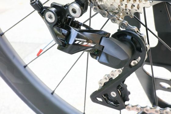 Bicicleta de carretera de fibra de carbono para hombres con material de llanta 430/470/500/530 y marco de fibra de carbono