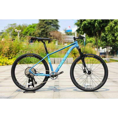 Bicicleta de montaña con ruedas y pedales de 27.5 "