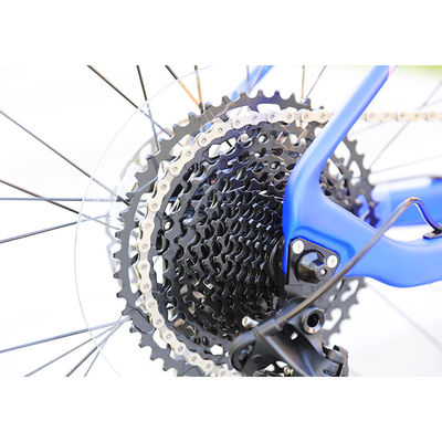 Bicicleta de montaña ligera de 29 pulgadas con tenedor delantero de fibra de carbono y cadena YBN S12S