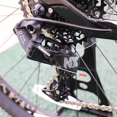 Bicicletas 29 pulgadas MTB Mountain Bike Bicicleta Bicicleta con material de tenedor de aleación de aluminio