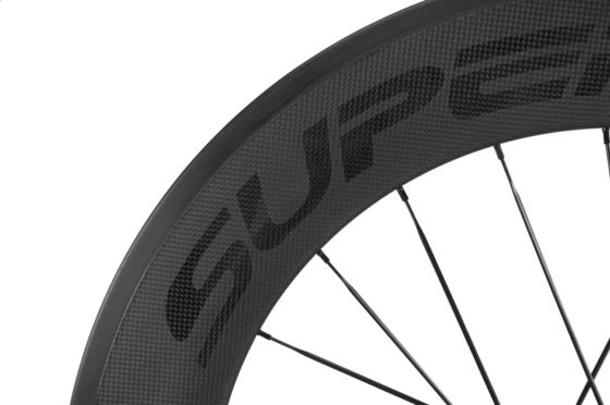 Experimenta el poder de las ruedas de fibra de carbono 700C para bicicletas de carretera La elección perfecta