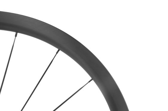 25 mm de ancho 50 mm de profundidad de la bicicleta de carretera sin tubo de carbono rueda conjunto 38C-25-R7 y personalización
