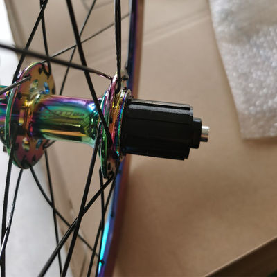 20 pulgadas de fibra de carbono para bicicletas de carretera 8/9/10/11 velocidad doble pared color arco iris