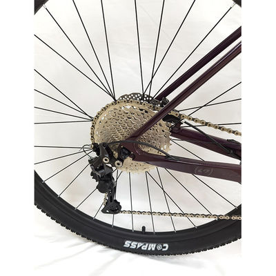 Bicicleta de carretera ligera de fibra de carbono con engranajes de una sola velocidad